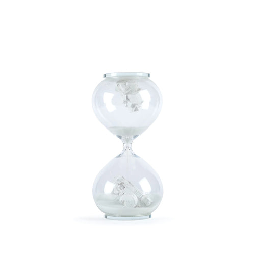 Daniel Arsham, Hourglass 001