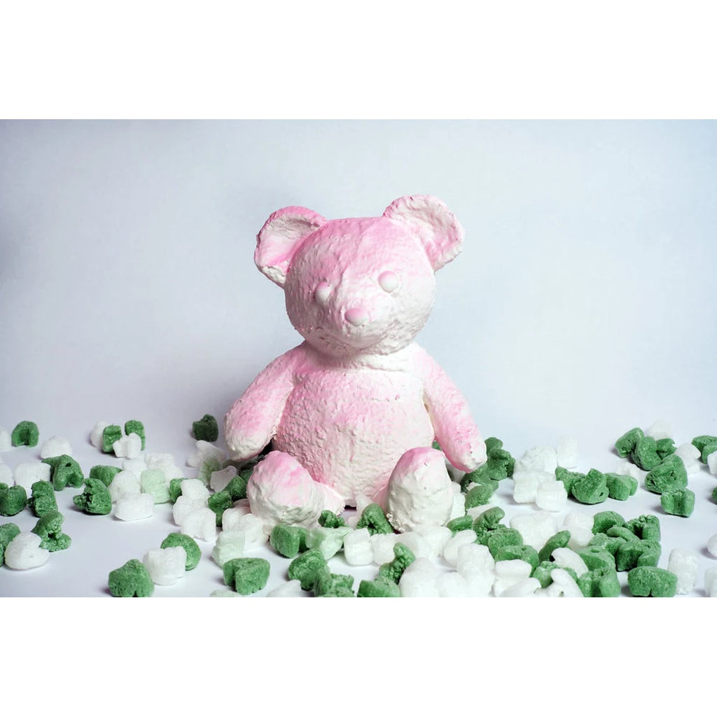Detail of Daniel Arsham, Pink Cracked Bear